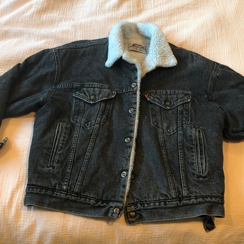 Authentic Vintage Faded Black Sherpa Lined Levi's